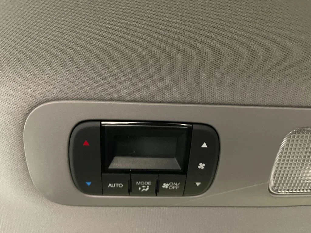 2024 Honda Odyssey Elite - Photo 25