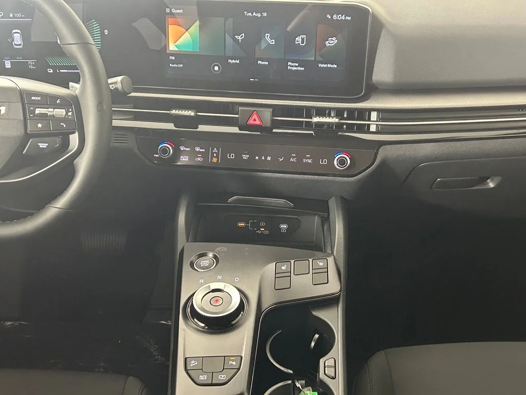 New 2027 Snow White Pearl Kia S image 2