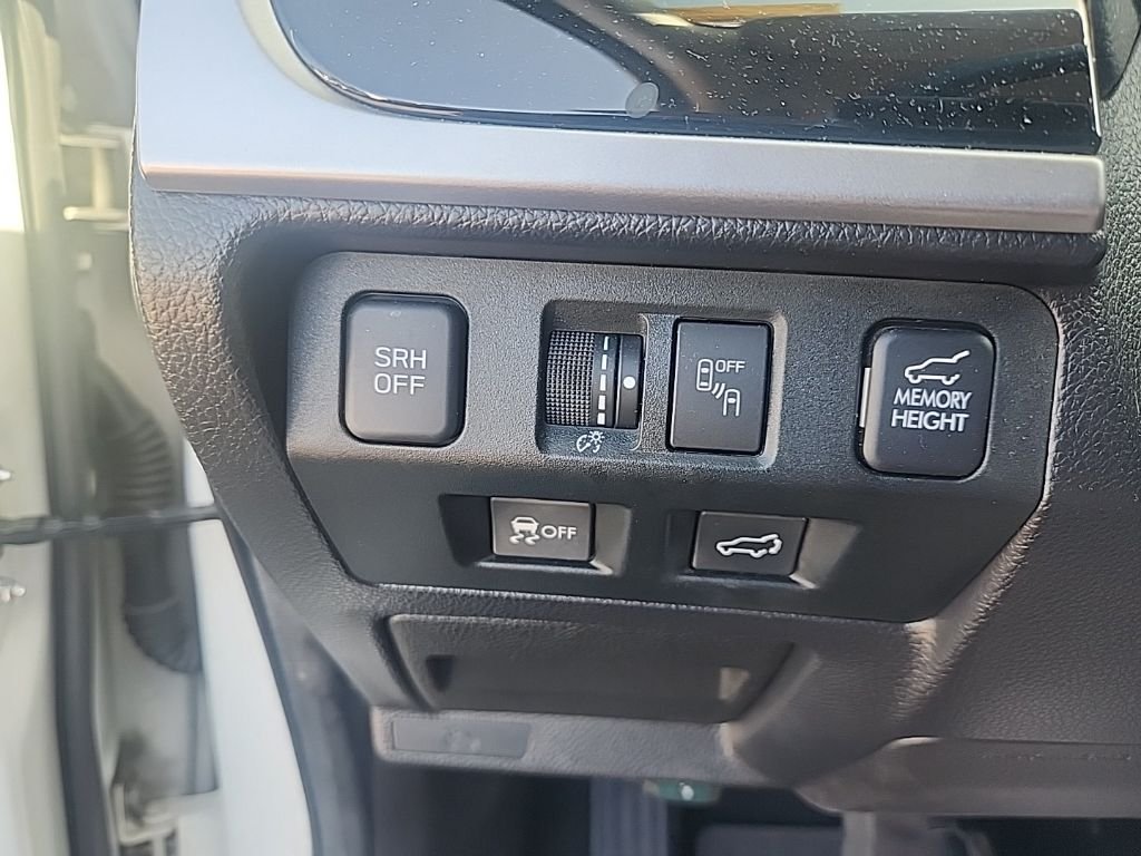 Used 2017 White Subaru 2.0XT Touring image 26