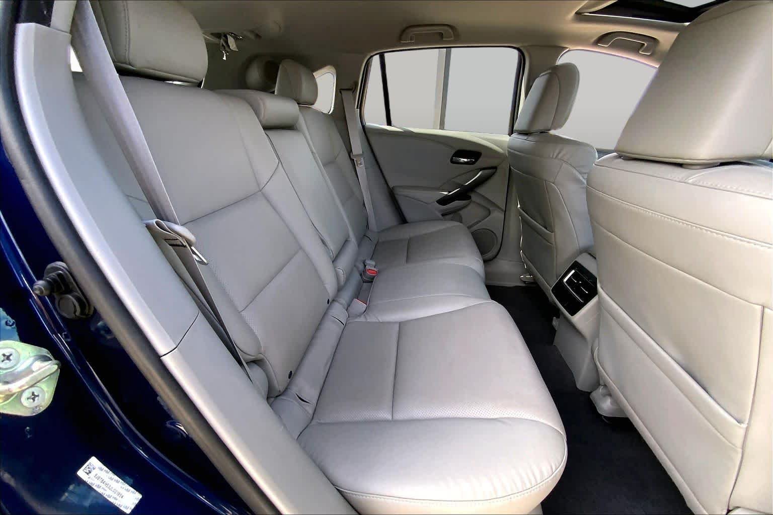 Used 2018  Acura w/Technology Pkg image 20