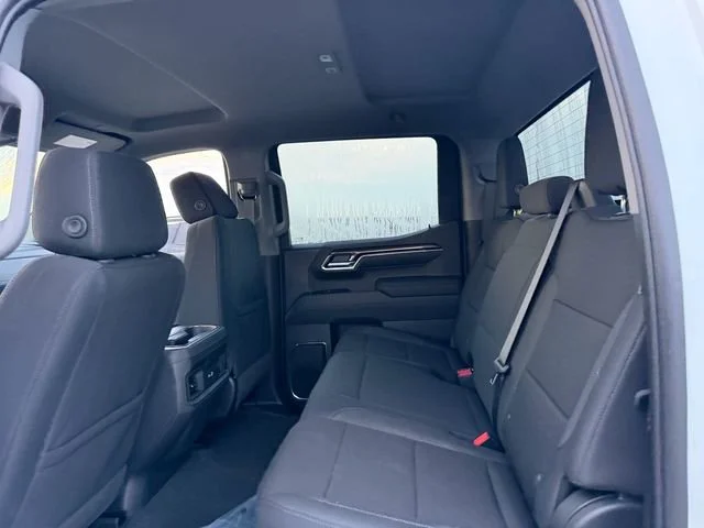 New 2026 Summit White Chevrolet LT image 7