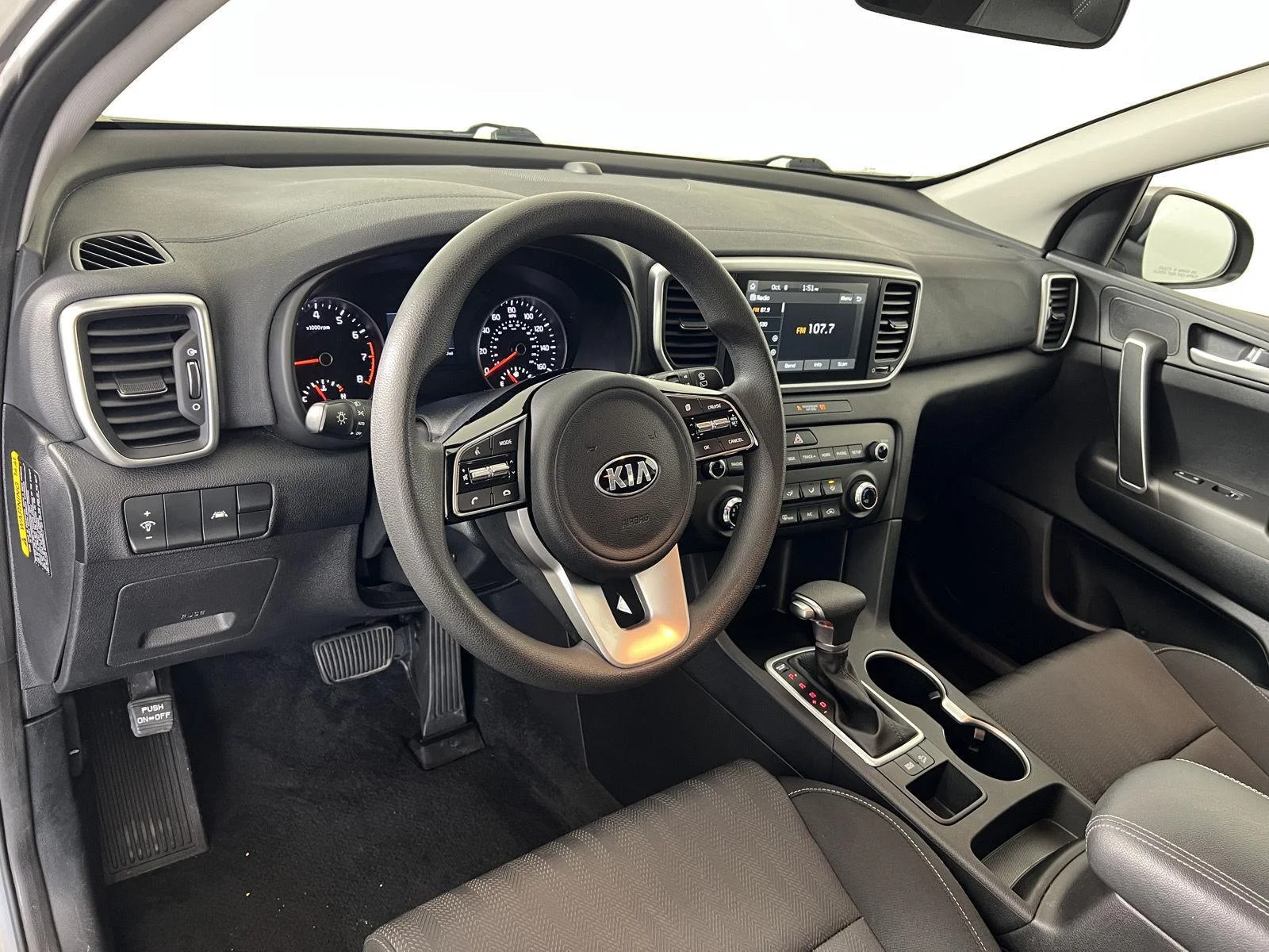 Used 2020 Gy Kia LX image 3