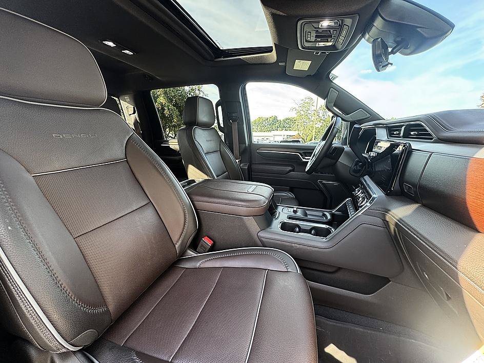 Used 2024 Volcanic Red Tintcoat GMC Denali image 25
