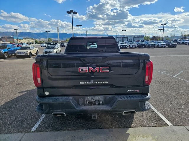 Used 2022  GMC AT4 image 10