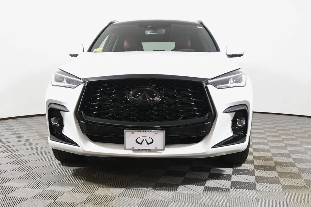 Certified Used 2023 White INFINITI SPORT image 10