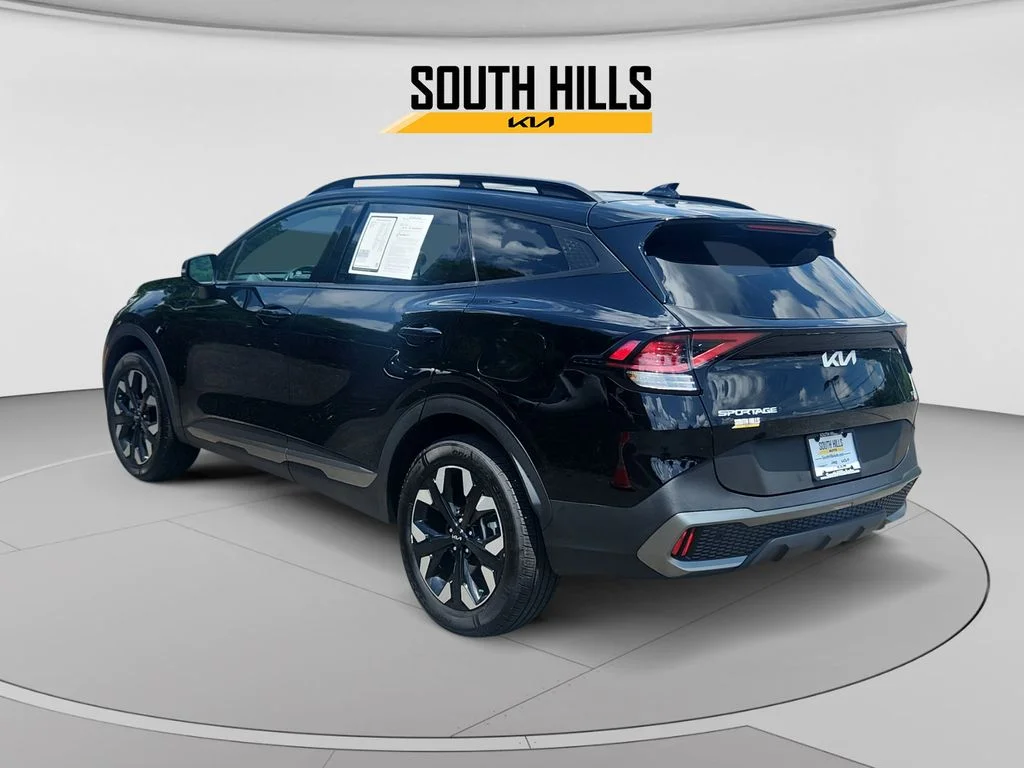 Used 2024 Black Kia X-Line image 3