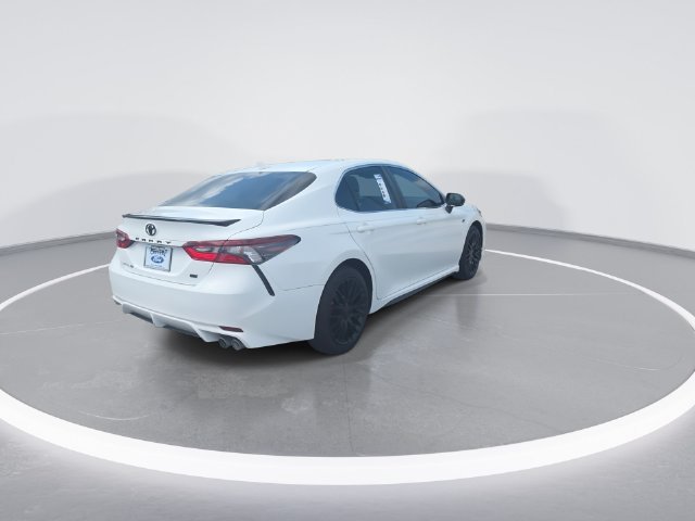Used 2023 White Toyota SE image 8