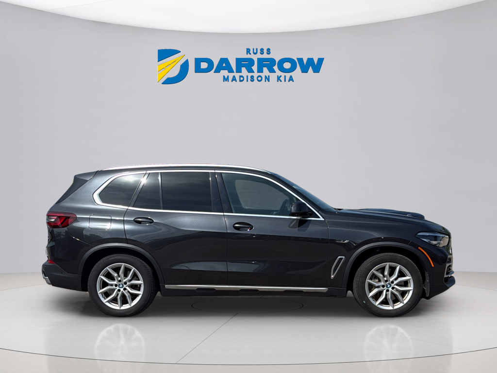 Used 2022 Dark Graphite Metallic BMW xDrive45e image 6