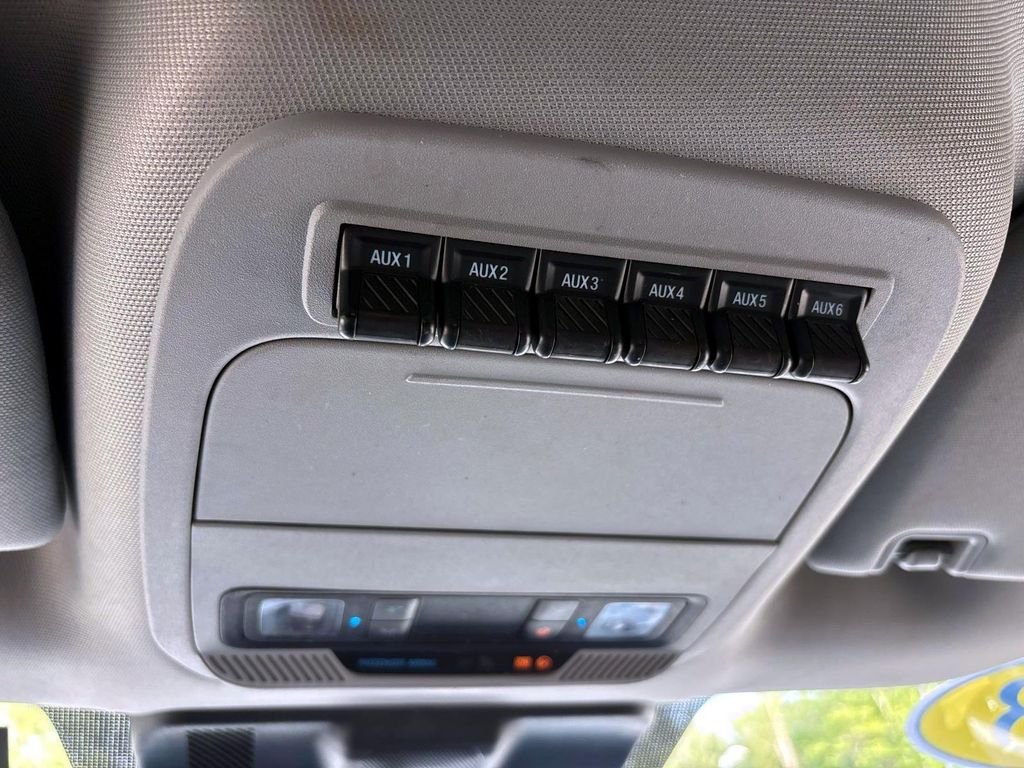 Used 2023 White Ford XL image 26