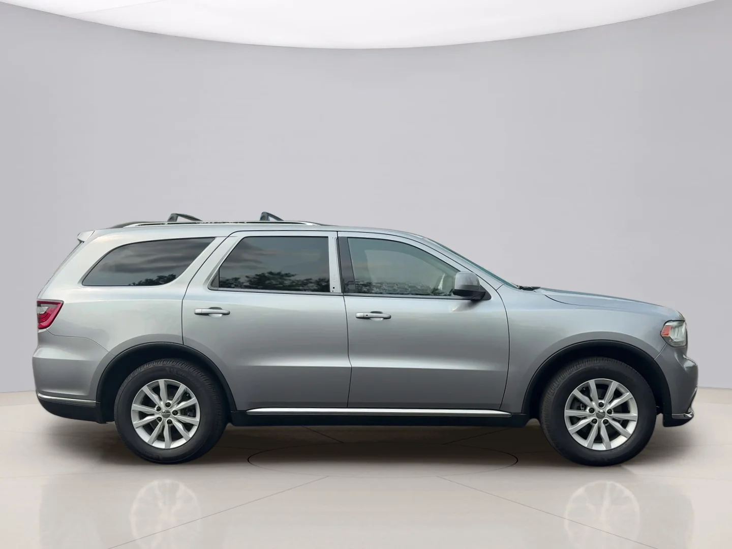Used 2014 Silver Dodge SXT AWD image 6