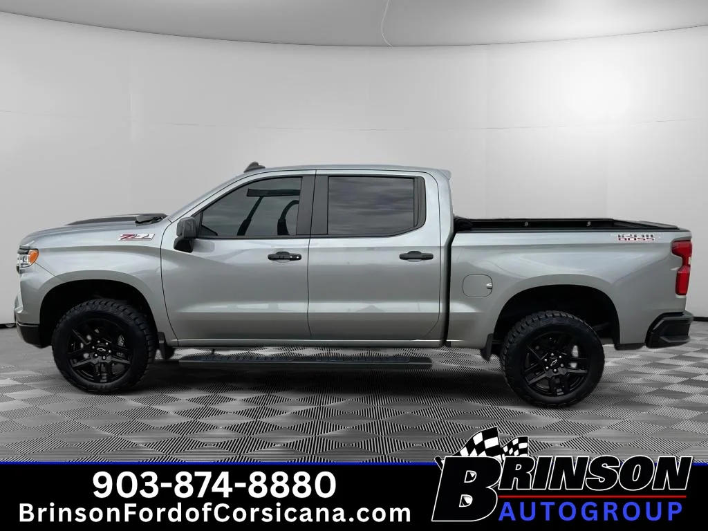 Used 2025 Sterling Gray Metallic Chevrolet LT Trail Boss image 4