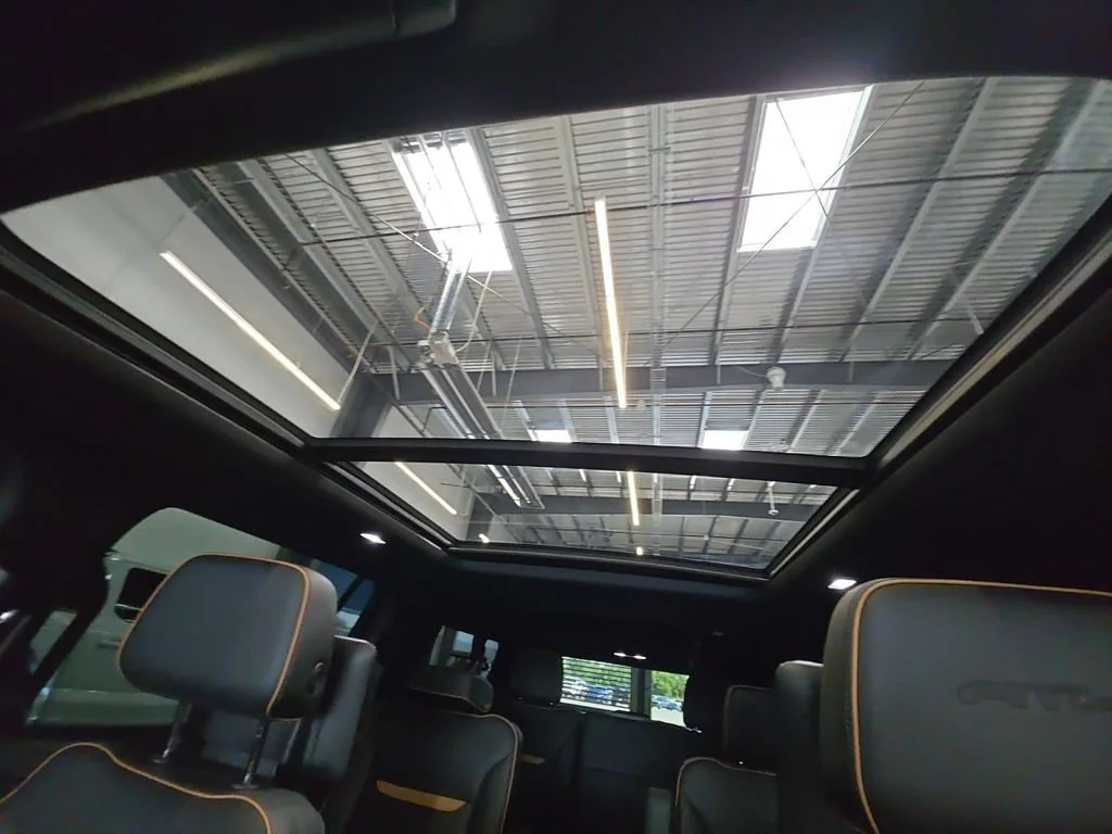 2023 GMC Yukon XL AT4 - Photo 18