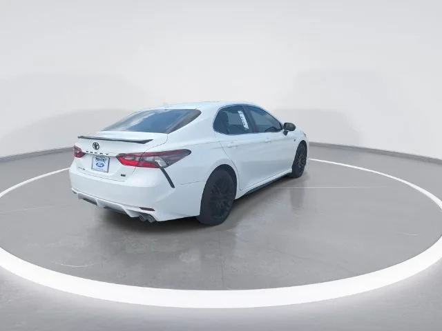 Used 2023 White Toyota SE image 8