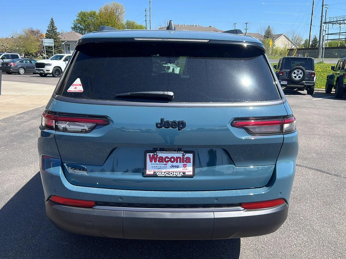 New 2026 Steel Blue Exterior Paint Jeep Limited image 6