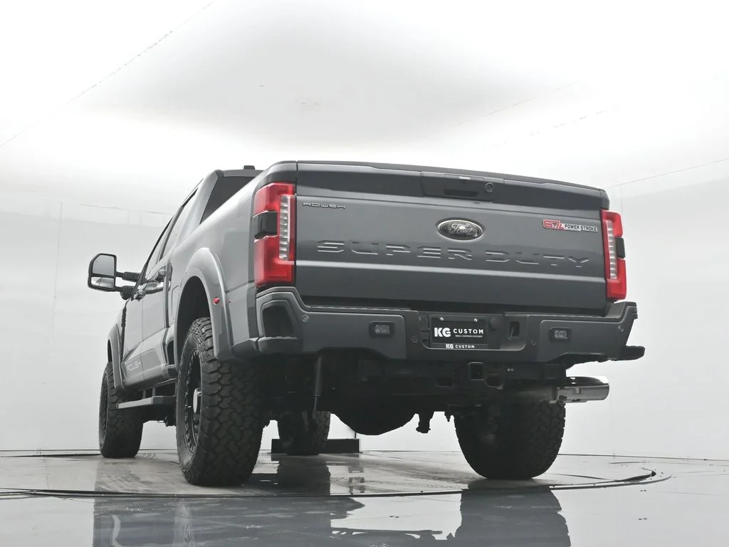 New 2026 Carbonized Gray Metallic Ford Lariat image 52