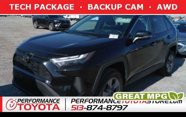 2024 Toyota RAV4 XLE
