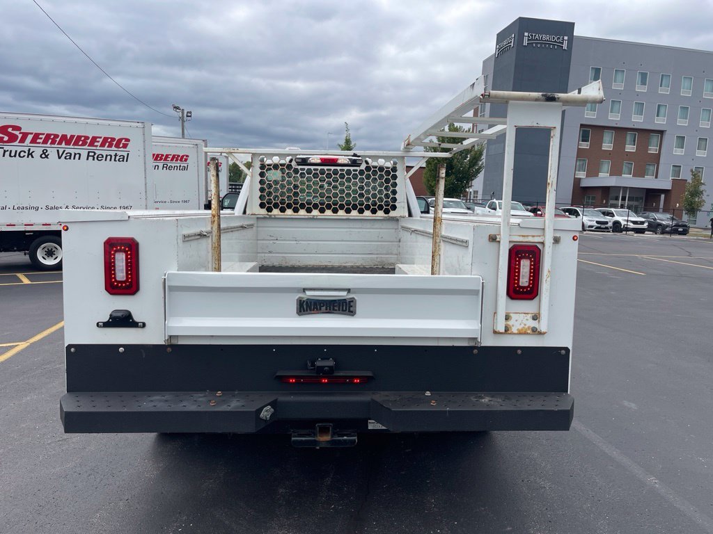 Used 2021 White Ford XL image 17
