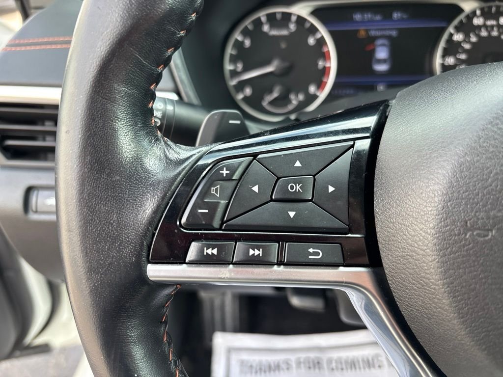 Used 2019 White Nissan 2.5 SR image 22