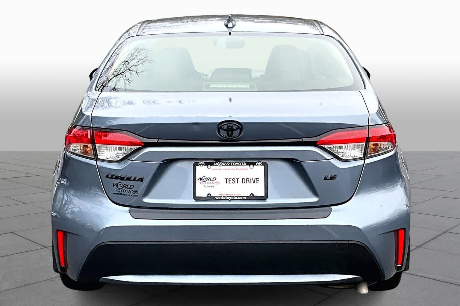 Used 2022 Celestite Toyota LE image 5