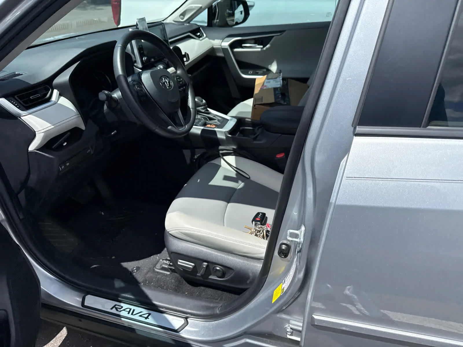 Used 2021 Silver Sky Metallic Toyota Limited image 6