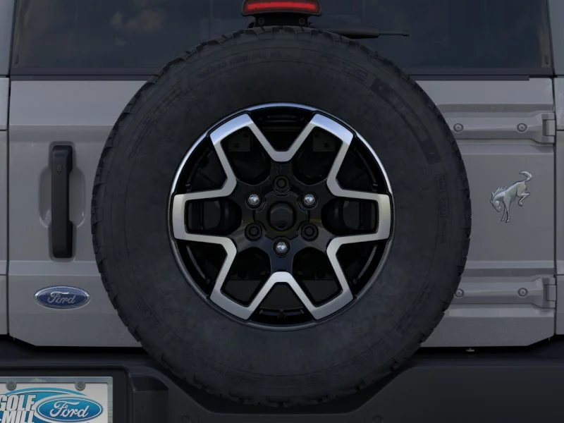 New 2026 Avalanche Gray Ford Outer Banks image 23