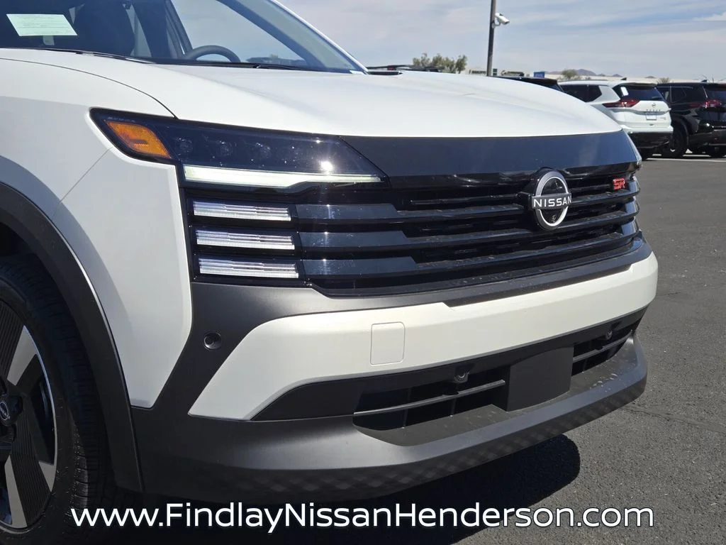 New 2026 White Nissan SR image 9