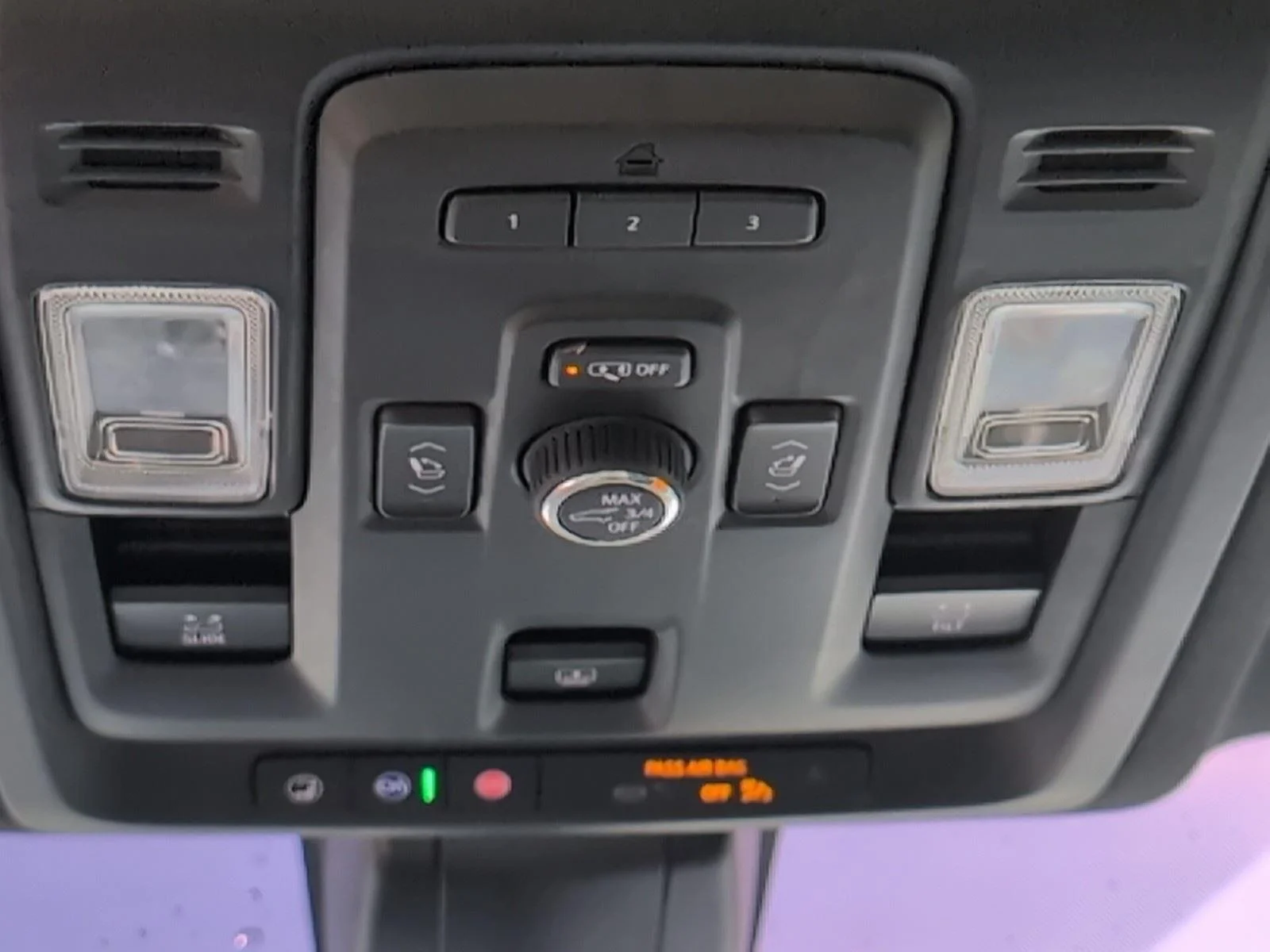 Used 2021 IRIDESCENT PEARL TRICOAT Chevrolet High Country image 20