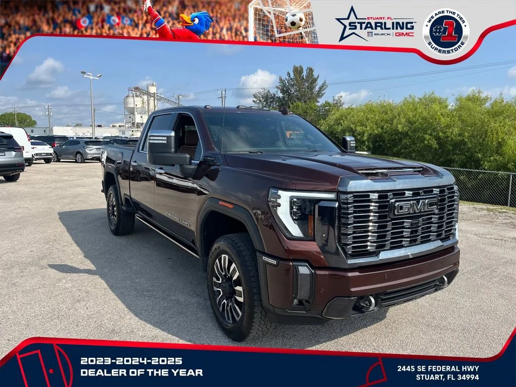 Used 2024 Redwood Metallic GMC Denali Ultimate image 3
