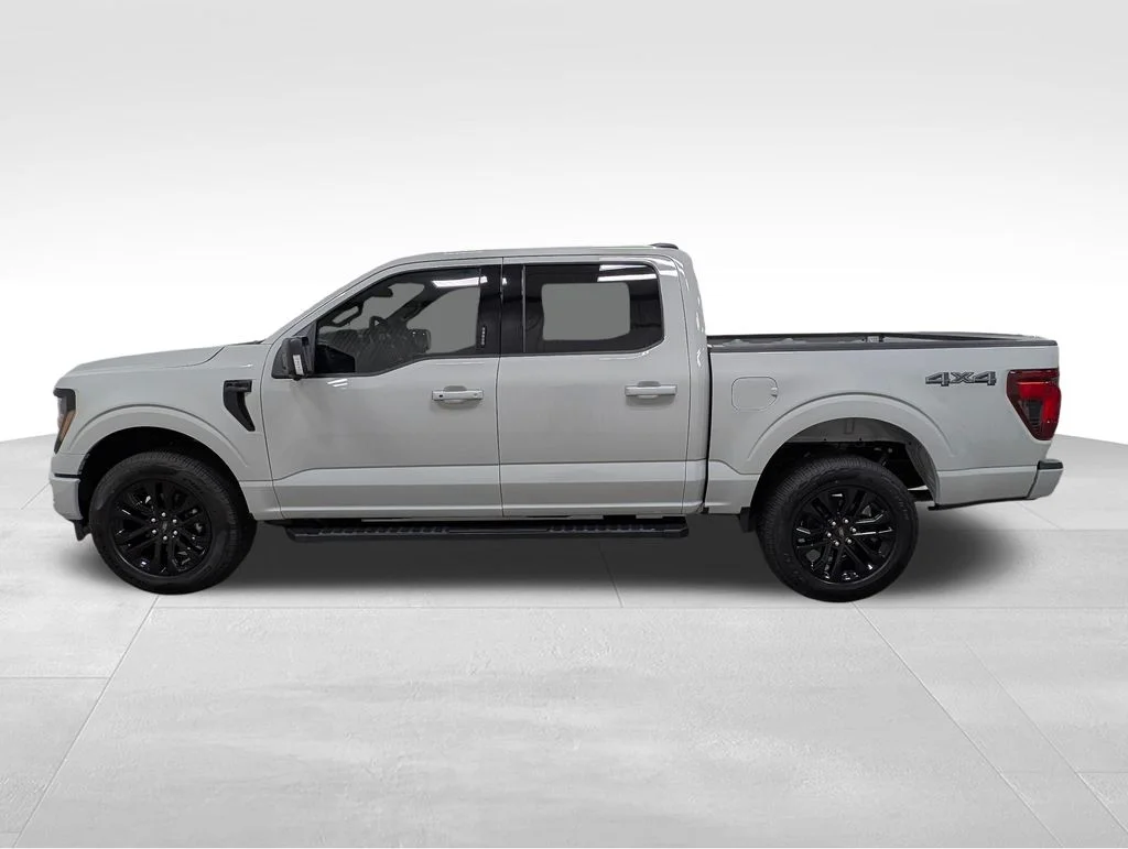 New 2026 Avalanche Ford XLT image 1
