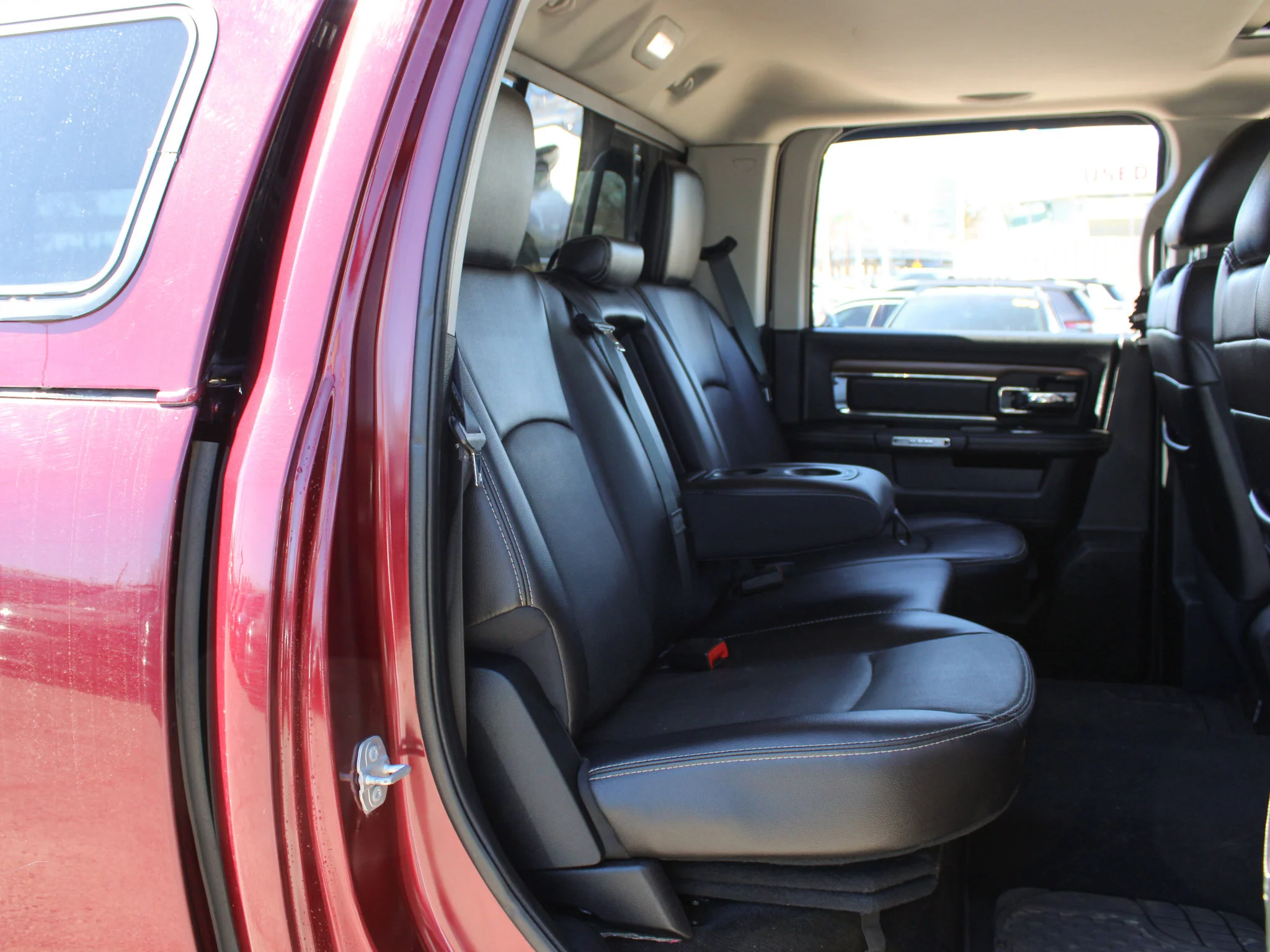 Used 2016 Red RAM Laramie * Mechanic Special | Diesel | Heated/Vented Leather Seats | Canopy | Navigation | Fuel Rims image 15