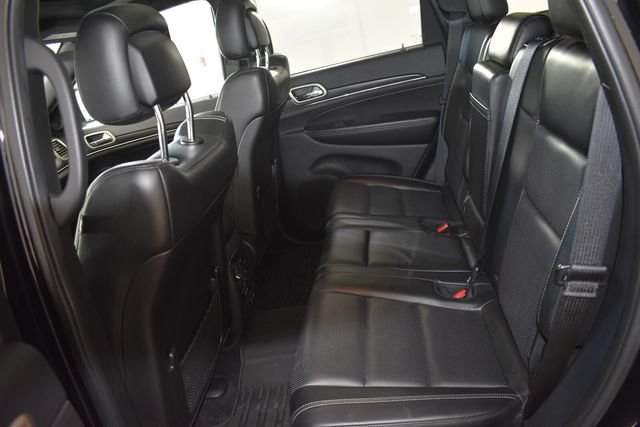 Used 2017 Black Jeep Limited image 25