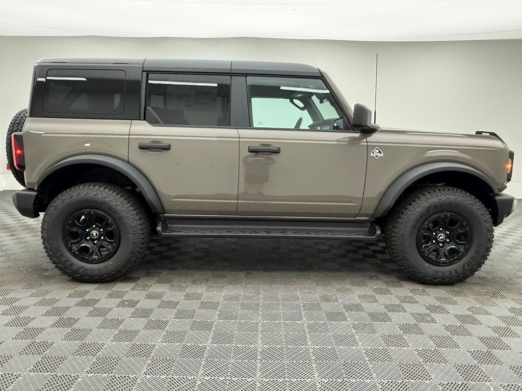 New 2026 Gray Ford Outer Banks image 7