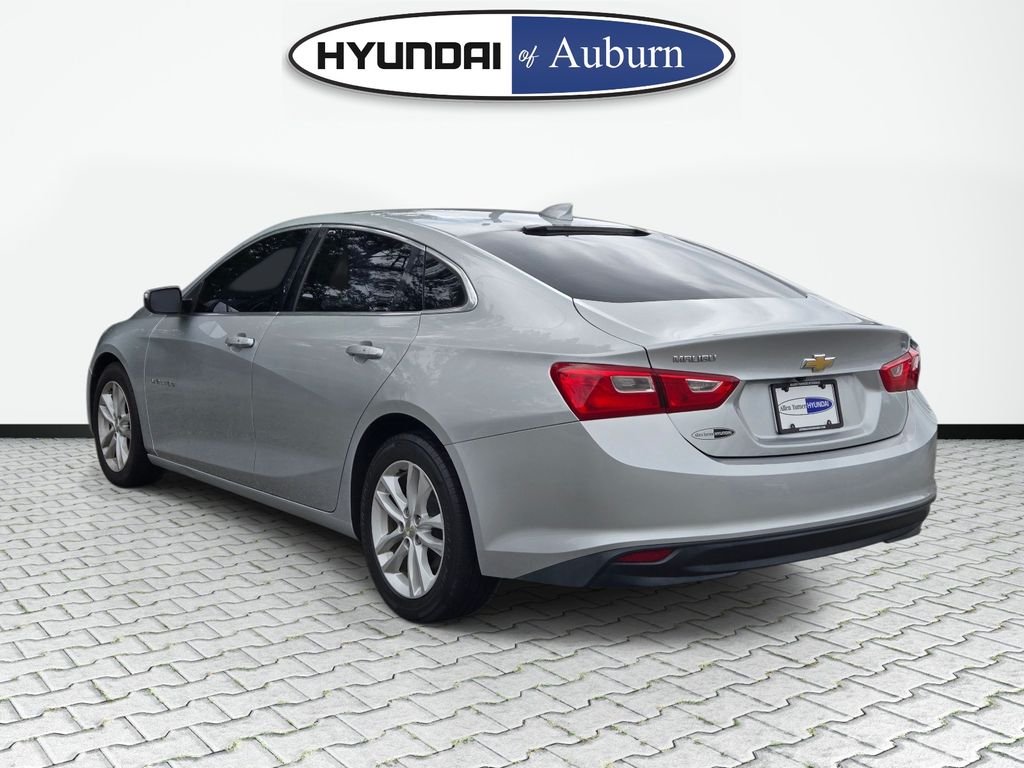 Used 2018 Silver Chevrolet LT image 9