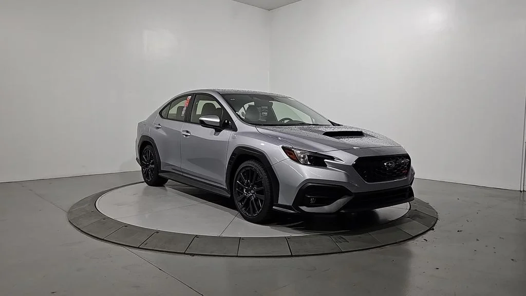New 2026 ICE SILVER METALLIC Subaru Premium image 7