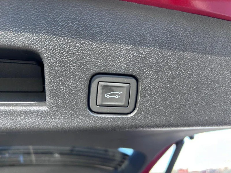 2026 GMC Acadia Elevation - Photo 6