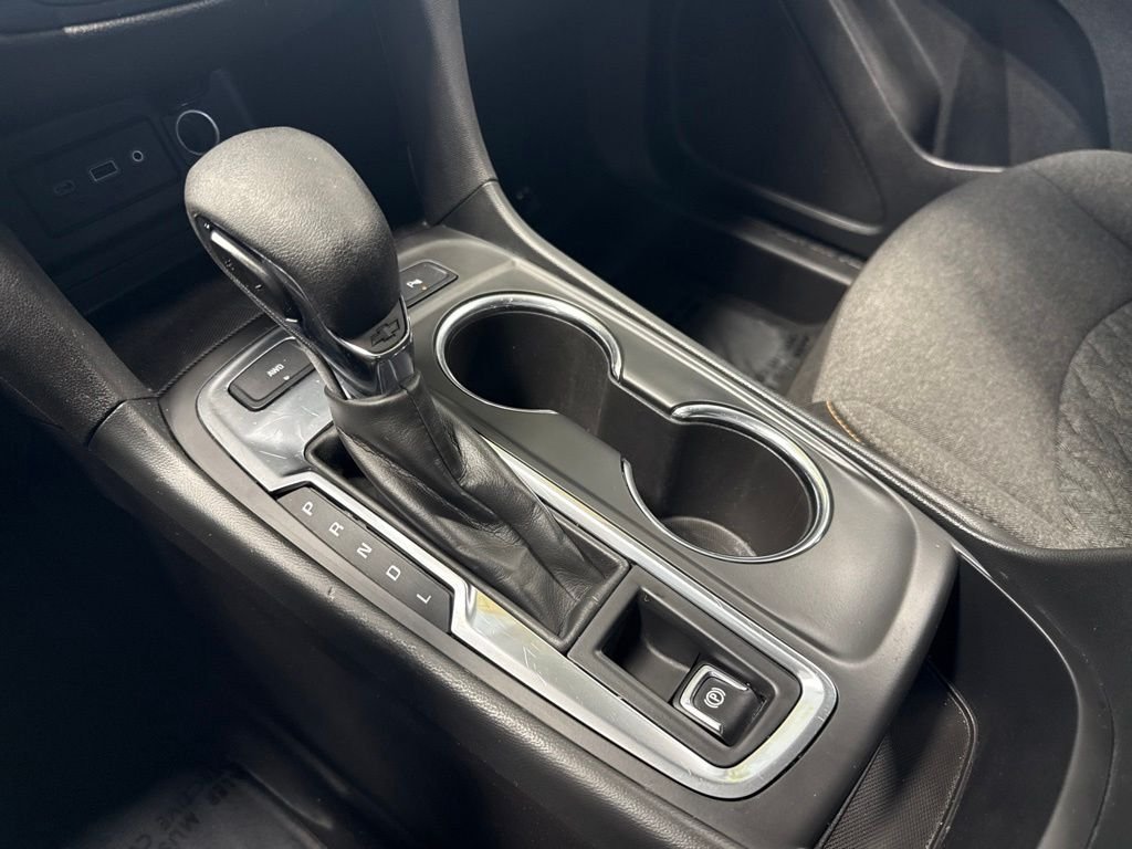 Used 2024 Black Chevrolet LT image 19
