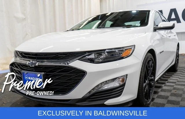 Used 2025 White Chevrolet LT image 2