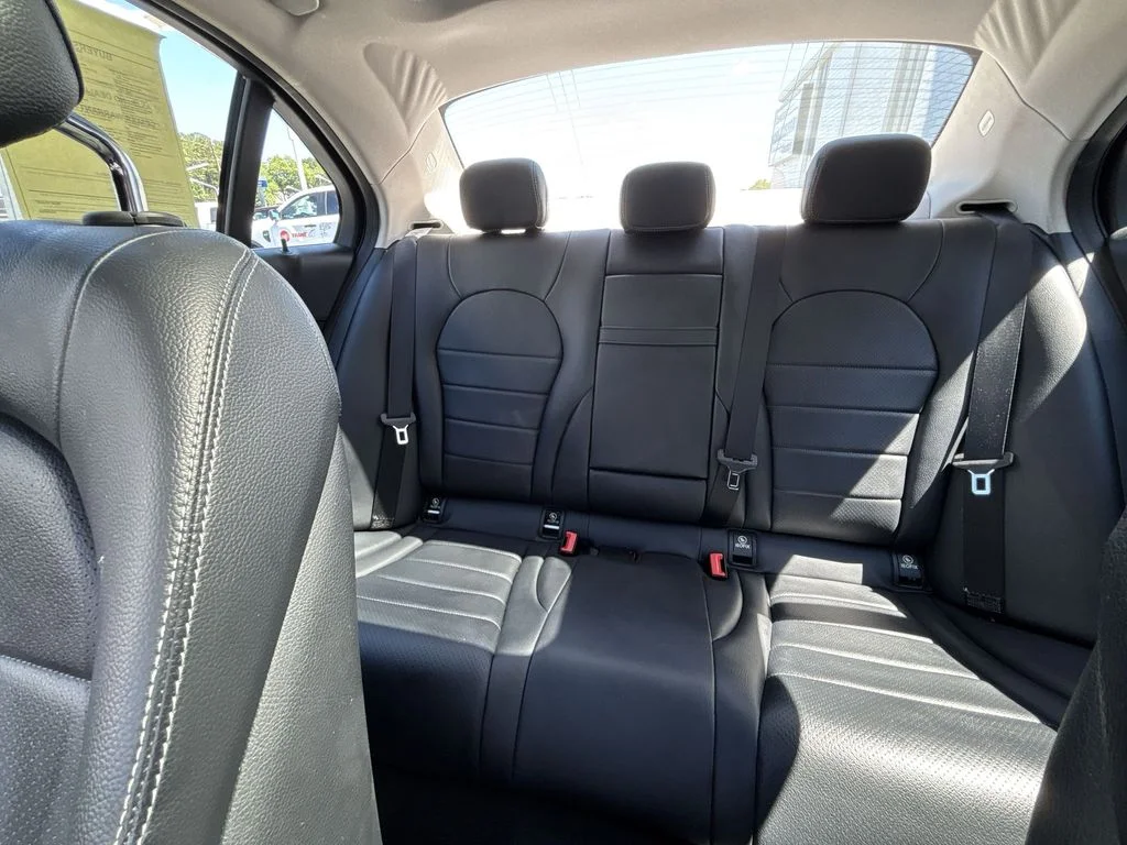 Used 2016 White Mercedes-Benz C 300 image 25