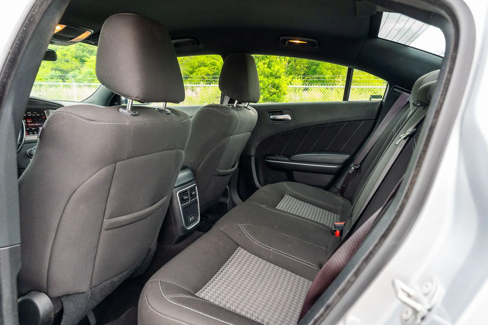 Used 2023 Silver Dodge SXT image 16