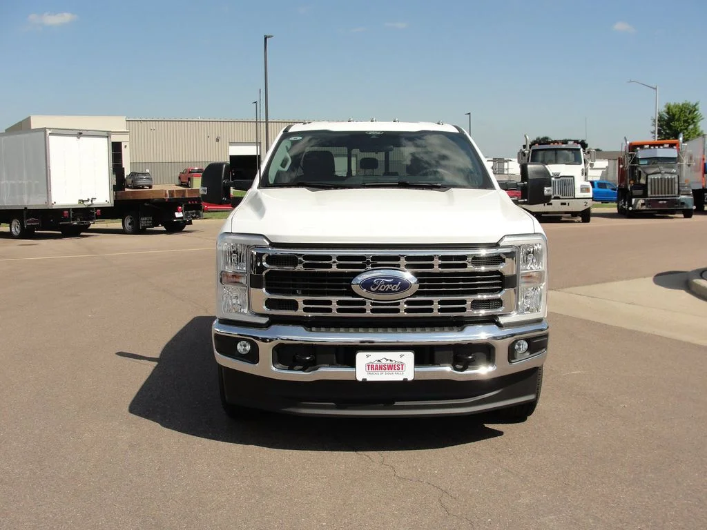 New 2026 White Ford XL image 8