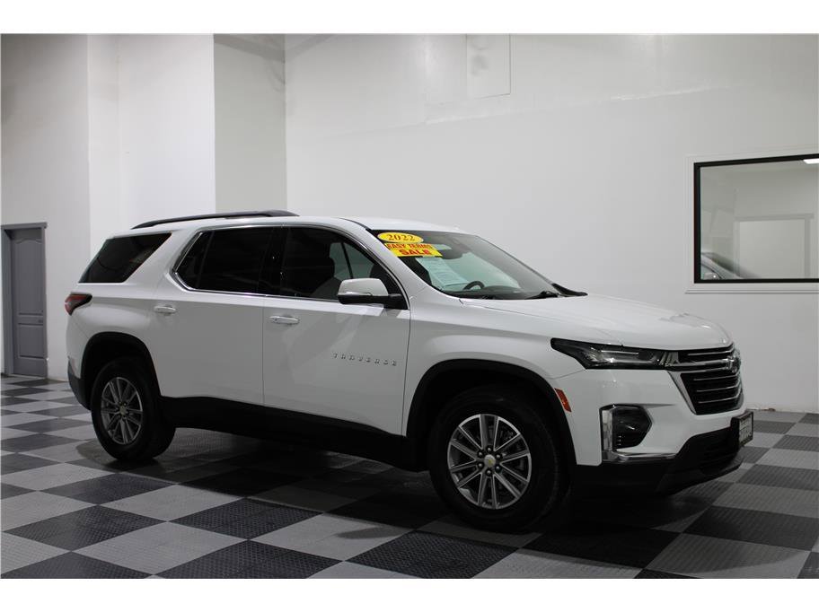 2022 Chevrolet Traverse Cloth photo 2