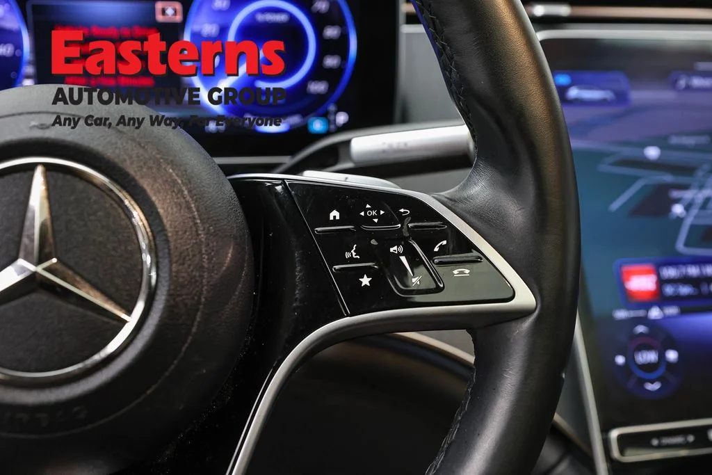 Used 2023 Black Mercedes-Benz 450 image 16