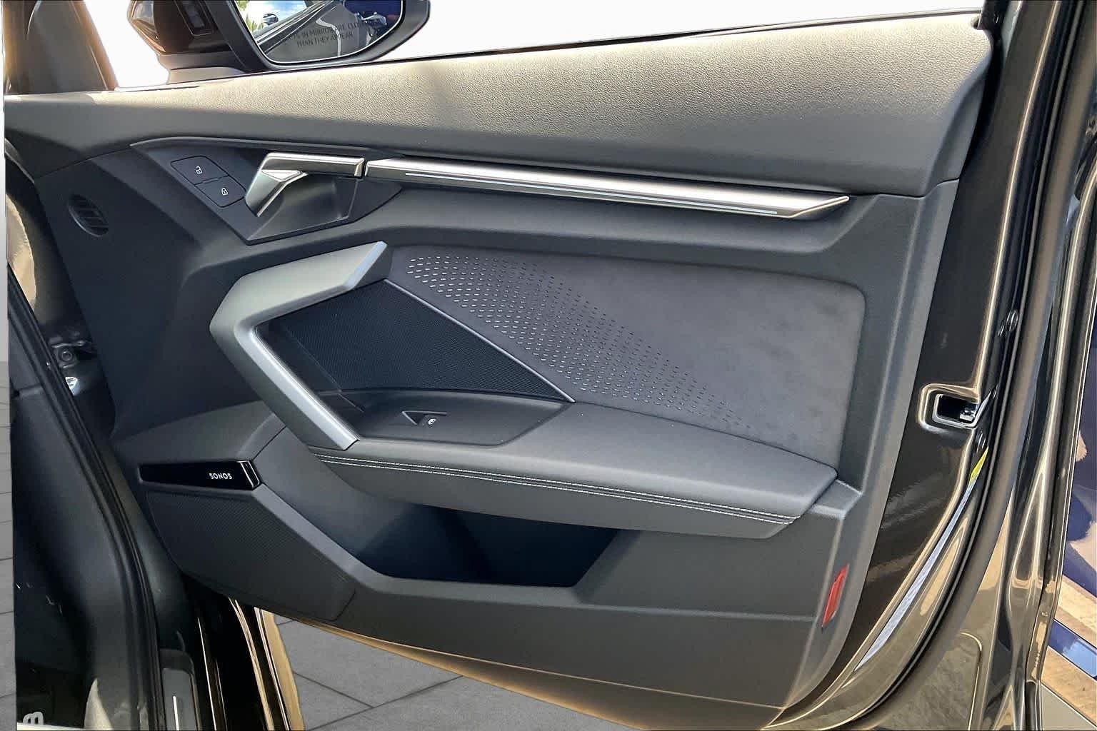 Used 2026 Daytona Gray Pearl Effect Audi  image 21
