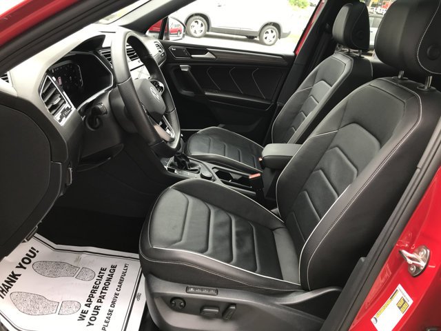 Used 2024 Kings Red Metallic Volkswagen SEL R-Line image 26