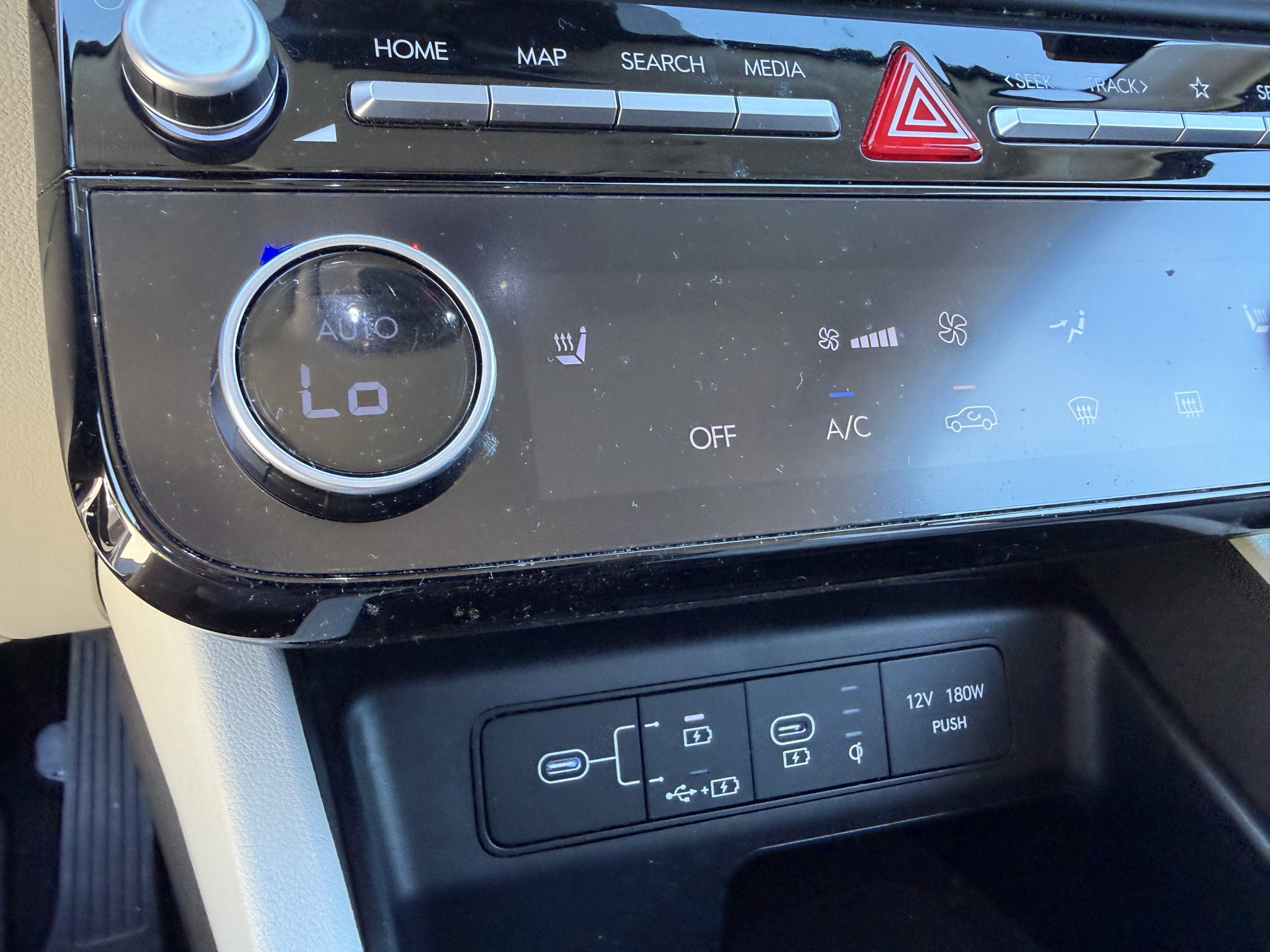 2025 Hyundai Tucson SEL - Photo 29