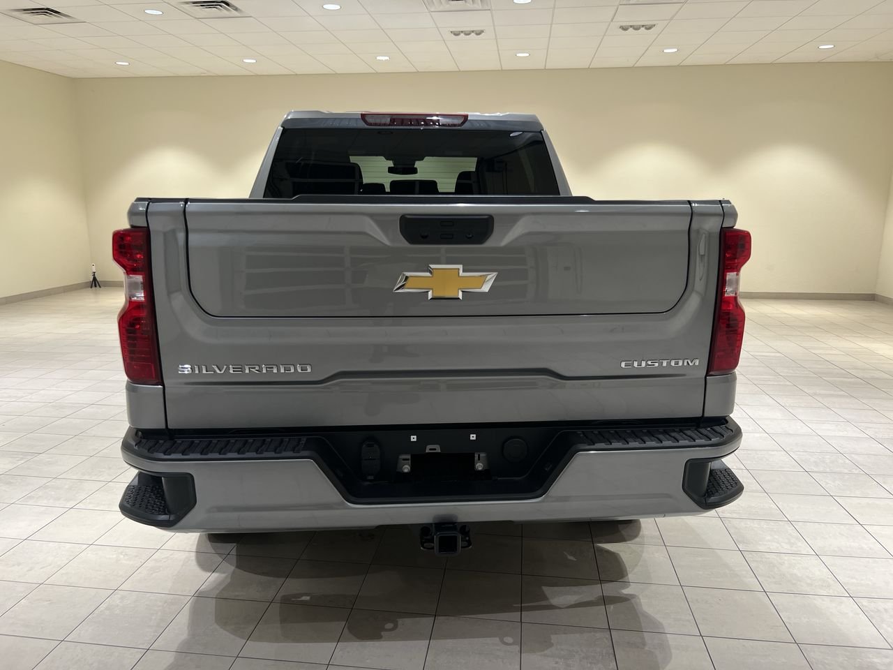 2025 Chevrolet Silverado 1500 Custom - Photo 41
