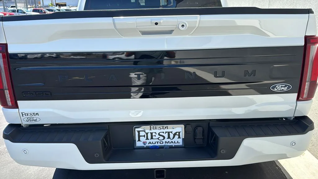 New 2026 Star White Metallic Tri-Coat Ford Platinum® image 8
