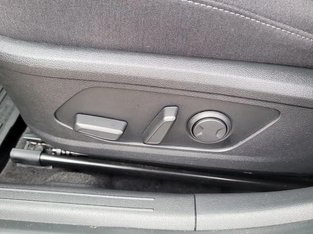 Used 2023 Blue Hyundai SEL image 19