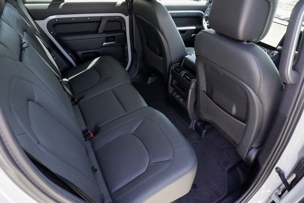 New 2026 Borasco Grey Land Rover X-Dynamic SE image 26