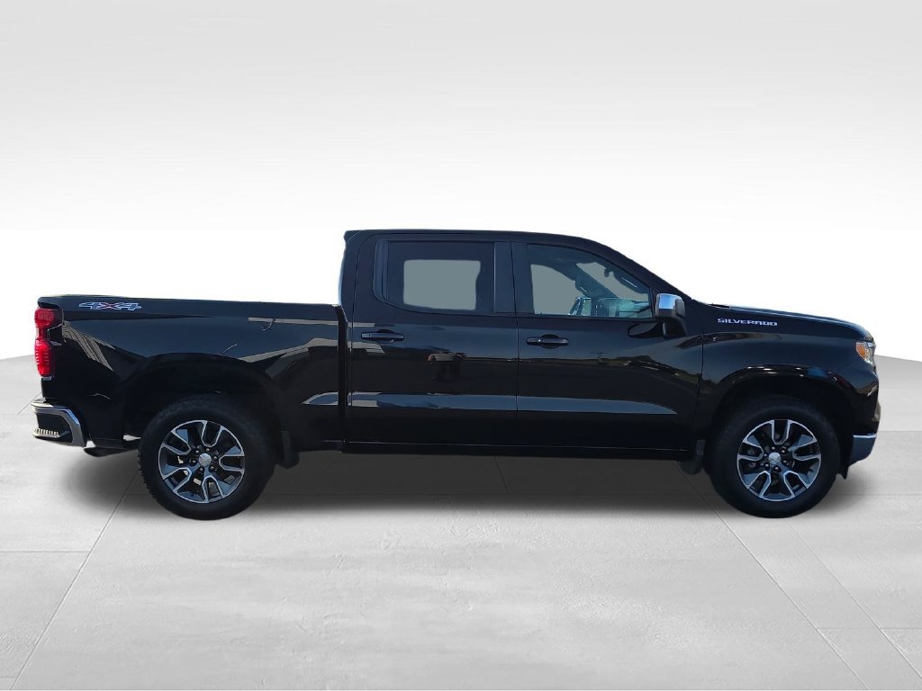 Used 2024 Black Chevrolet LT image 7
